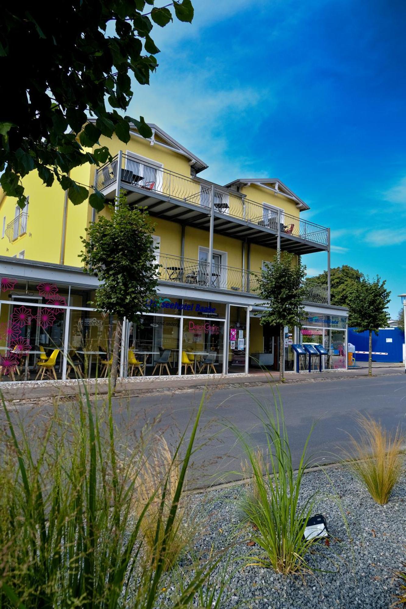 Ostseehotel Baabe Family & Spa ภายนอก รูปภาพ
